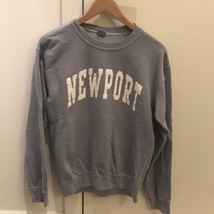 Brandy Melville Newport sweatshirt